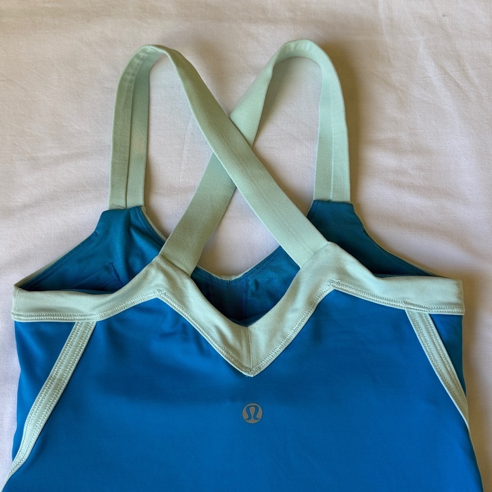 Lululemon Athletica Blue and Mint Cross-Back Tank - Picture 5 of 9